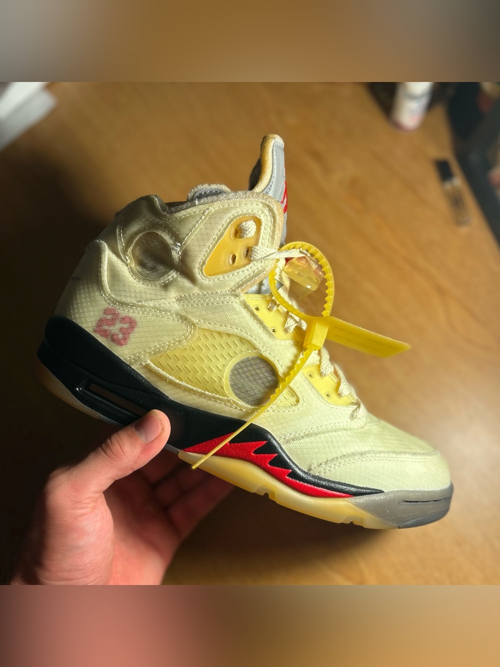Jordan 5 Off-White Men’s Size 7.5